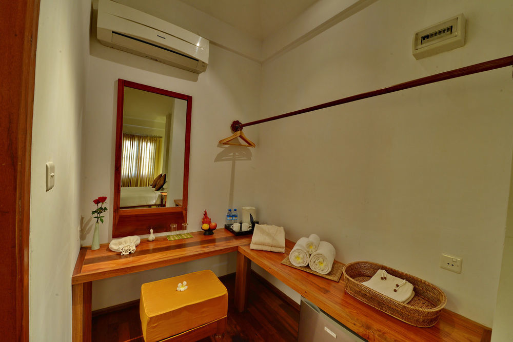 Oasis Hotel Nyaung-U Exterior foto