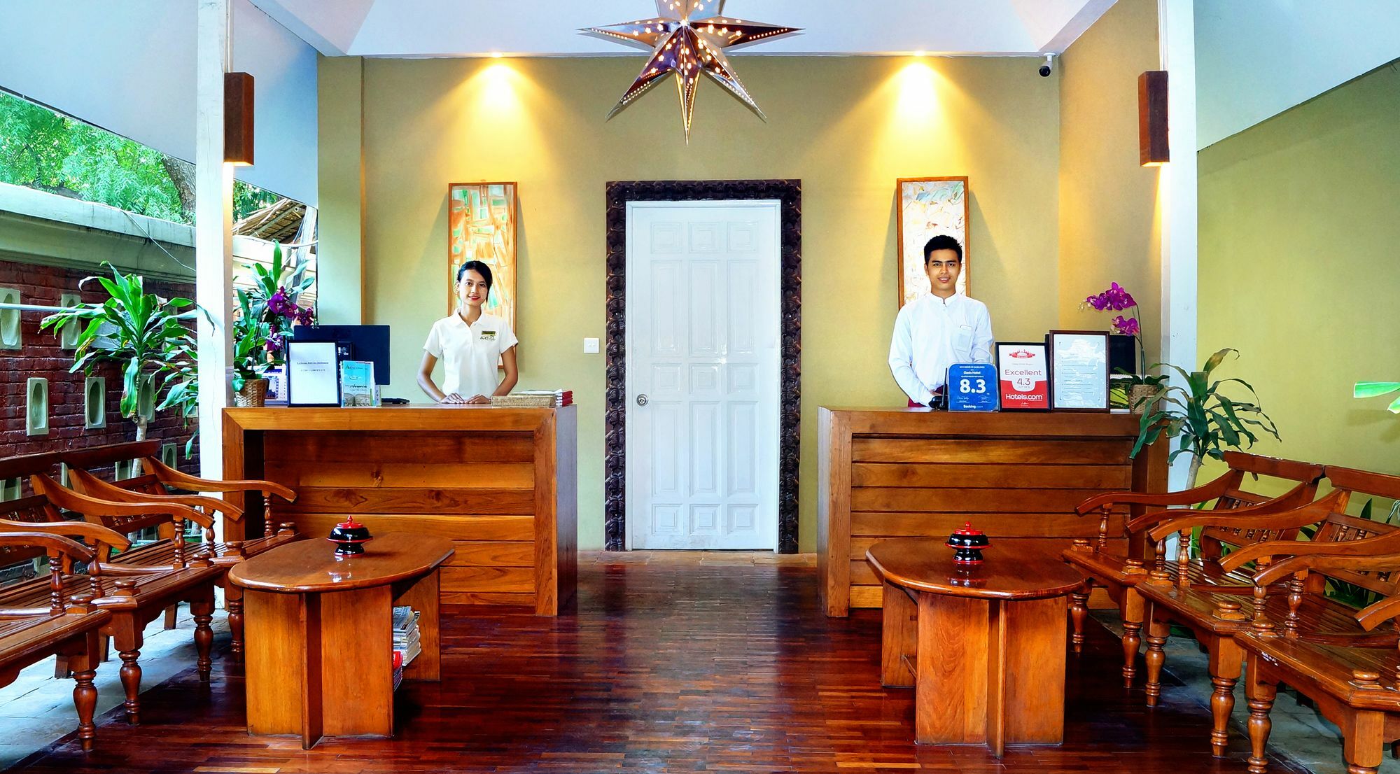 Oasis Hotel Nyaung-U Exterior foto